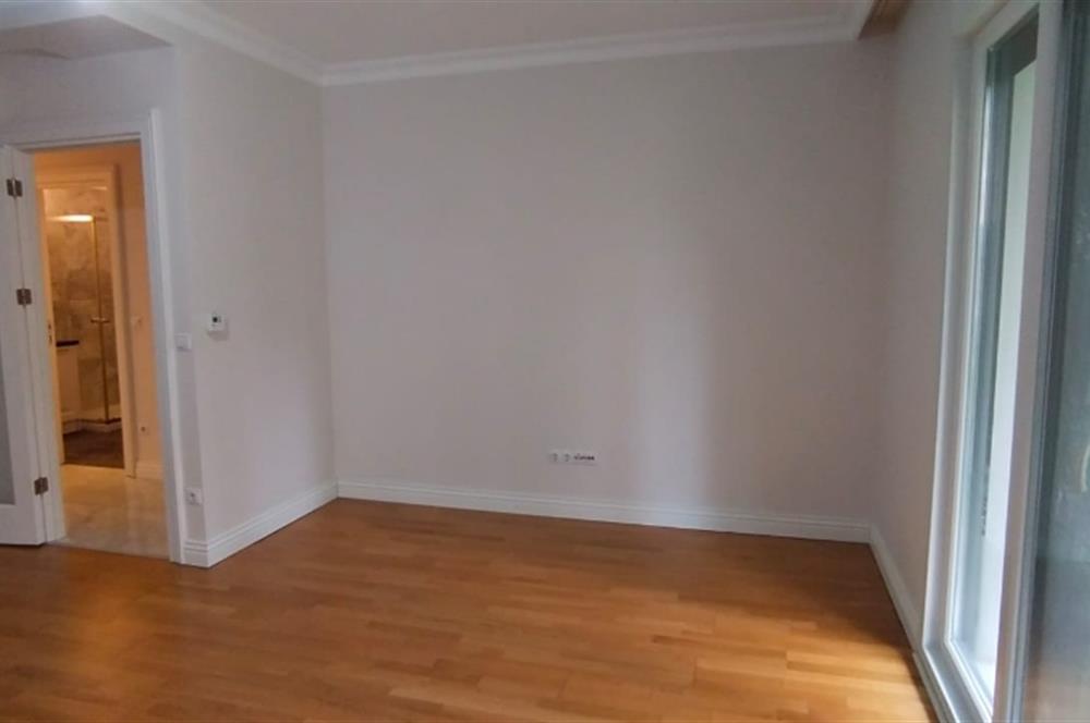 Kazım Özalp Sokakta Kiralık Bahçe katı 2+1 Daire