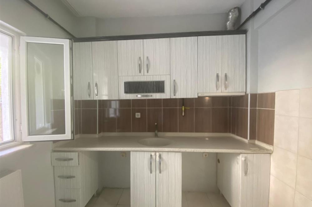 C21 Bal'dan Gaziosmanpaşa Mahallesinde Kiralık 2+1 Daire