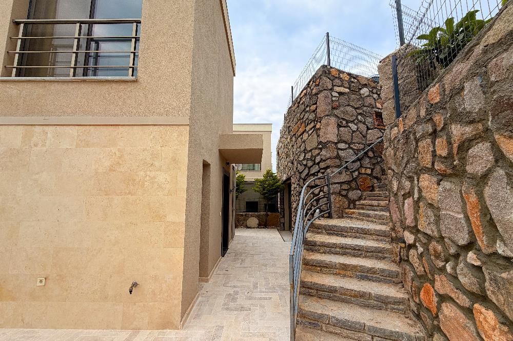 Bodrum Gündoğan Kiralık 2+1 Havuzlu Villa