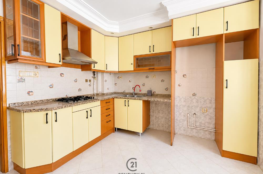 C21 DEN BAHÇELİEVLER MAHALLESİNDE ASANSÖRLÜ SATILIK 3+1 DAİRE
