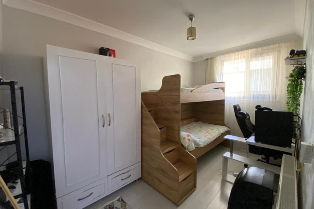 C21 Bal'dan 1.Sakarya Mahallesinde Satılık 4+1 Daire
