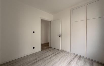 Yalıçiftlik Havuzlu Site İçinde Satılık 3+1 Bahçe Katı Daire