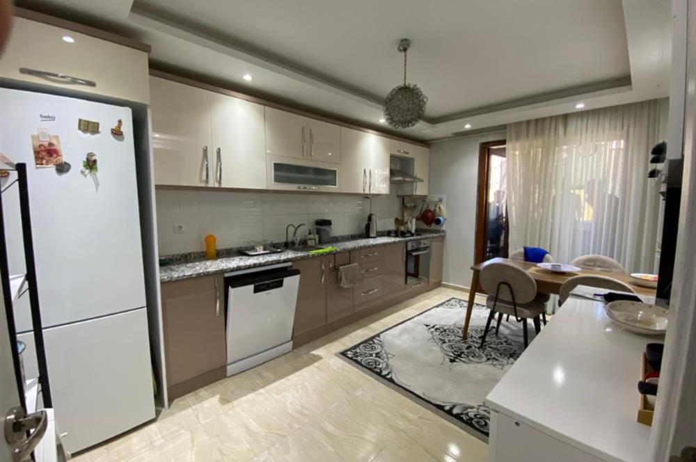 C21 Bal'dan 1.Sakarya Mahallesinde Satılık 4+1 Daire