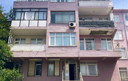Üsküdar Valide-i Atik'te En Üst Kat Ferah 2+1