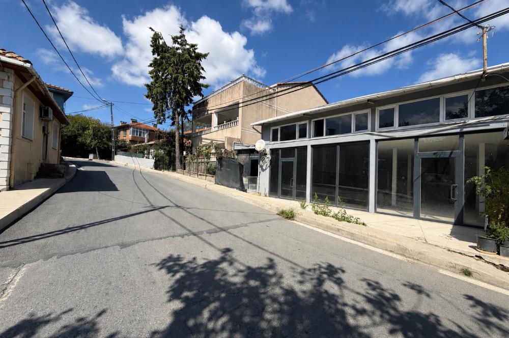 Uskumruköy Merkez'de İşlek Konumda Kiralık Dükkan