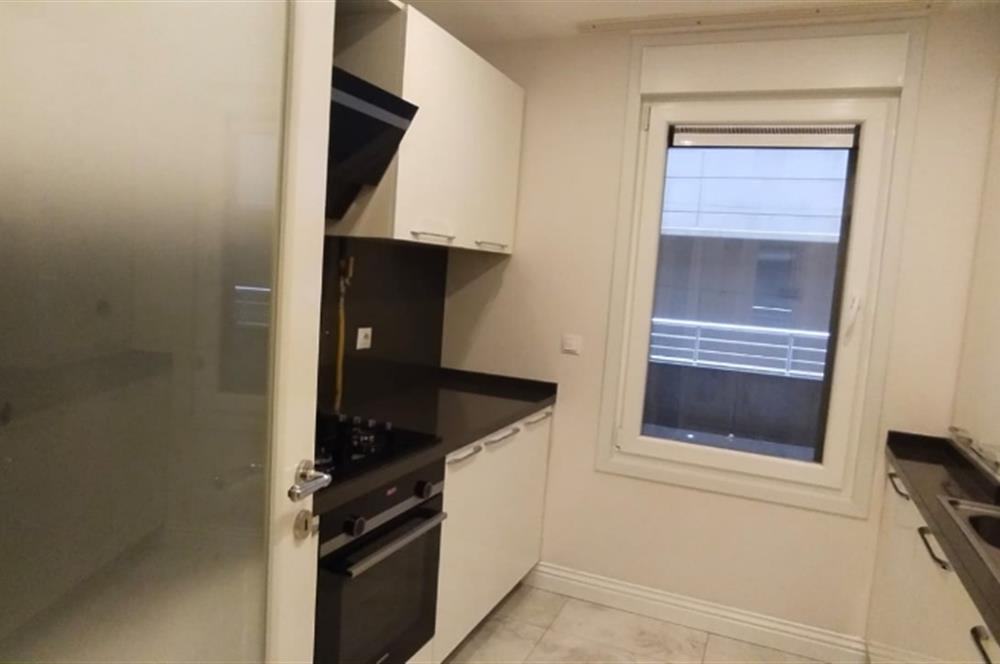 Kazım Özalp Sokakta Kiralık Bahçe katı 2+1 Daire