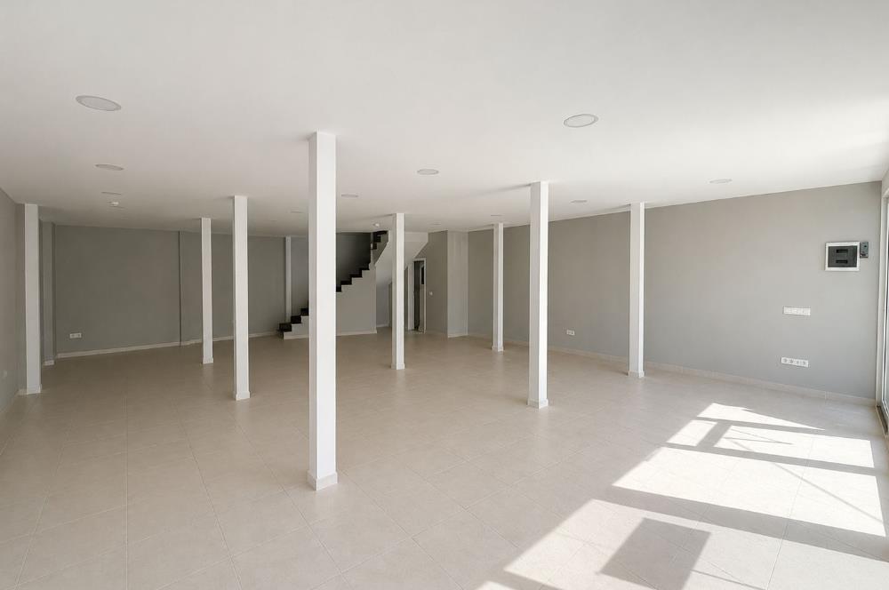 Uskumruköy Merkez'de İşlek Konumda Kiralık Dükkan