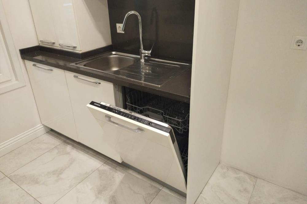 Kazım Özalp Sokakta Kiralık Bahçe katı 2+1 Daire