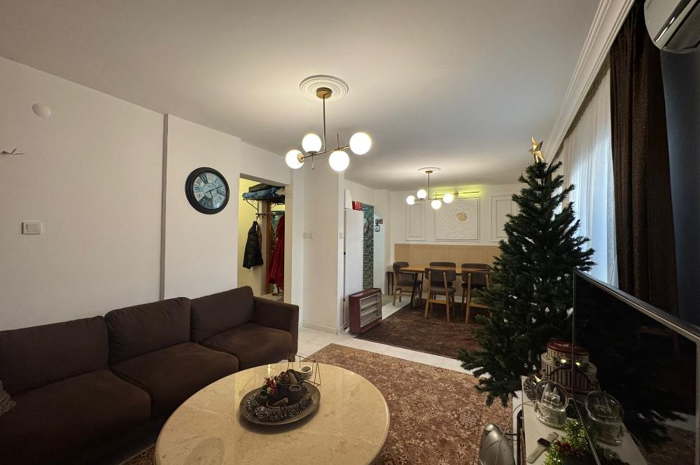 Karşıyaka Demirköprü'de Merkezi Konumda Kiralık 2+1 Daire