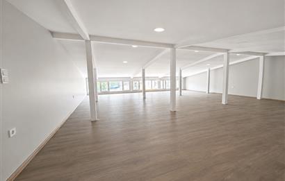 Uskumruköy Merkez'de İşlek Konumda Kiralık Dükkan