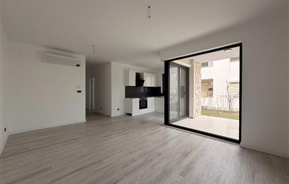 Yalıçiftlik Havuzlu Site İçinde Satılık 3+1 Daire