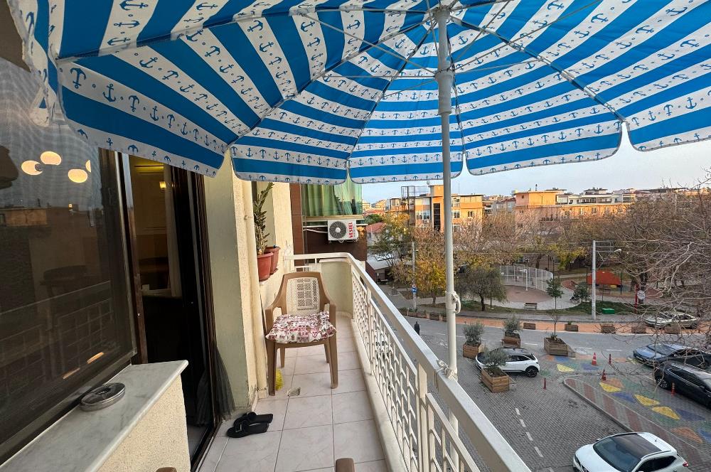 Karşıyaka Demirköprü'de Merkezi Konumda Kiralık 2+1 Daire