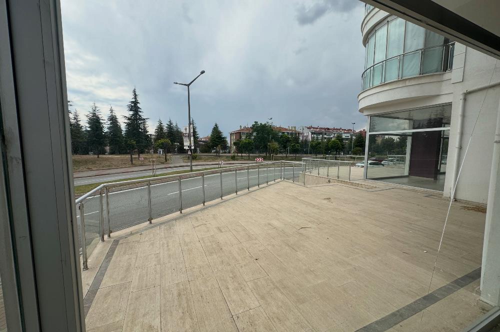 GÖLERT MEVKİİ ANA CADDE ÜZERİNDE SATILIK DÜKKAN