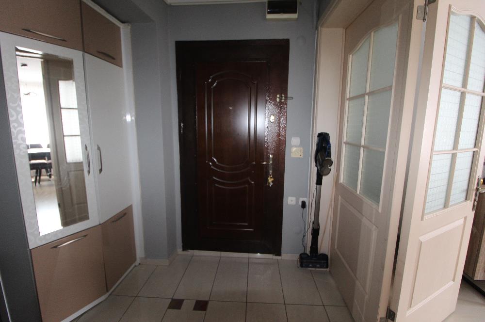 PAŞAALANI MAHALLESİNDE SİTE İÇERİSİNDE ARA KAT SATILIK 3+1 DAİRE