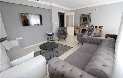 PAŞAALANI MAHALLESİNDE SİTE İÇERİSİNDE ARA KAT SATILIK 3+1 DAİRE