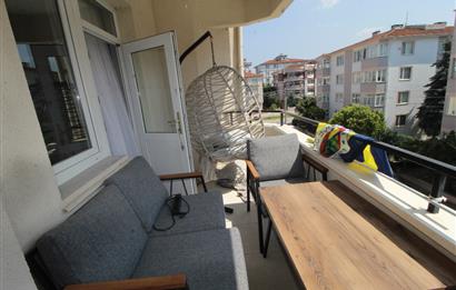 PAŞAALANI MAHALLESİNDE SİTE İÇERİSİNDE ARA KAT SATILIK 3+1 DAİRE