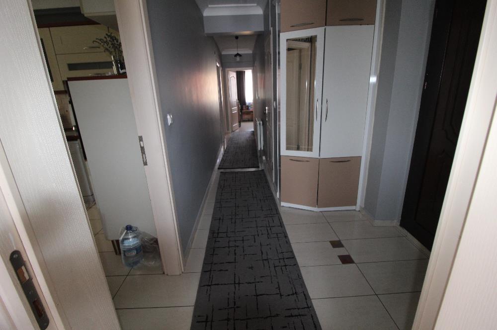 PAŞAALANI MAHALLESİNDE SİTE İÇERİSİNDE ARA KAT SATILIK 3+1 DAİRE