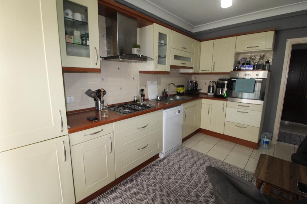 PAŞAALANI MAHALLESİNDE SİTE İÇERİSİNDE ARA KAT SATILIK 3+1 DAİRE