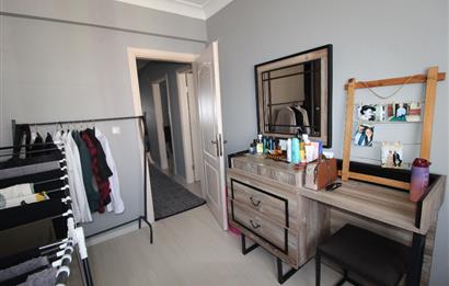 PAŞAALANI MAHALLESİNDE SİTE İÇERİSİNDE ARA KAT SATILIK 3+1 DAİRE