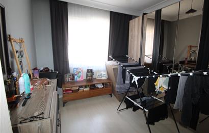 PAŞAALANI MAHALLESİNDE SİTE İÇERİSİNDE ARA KAT SATILIK 3+1 DAİRE