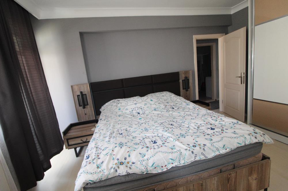 PAŞAALANI MAHALLESİNDE SİTE İÇERİSİNDE ARA KAT SATILIK 3+1 DAİRE