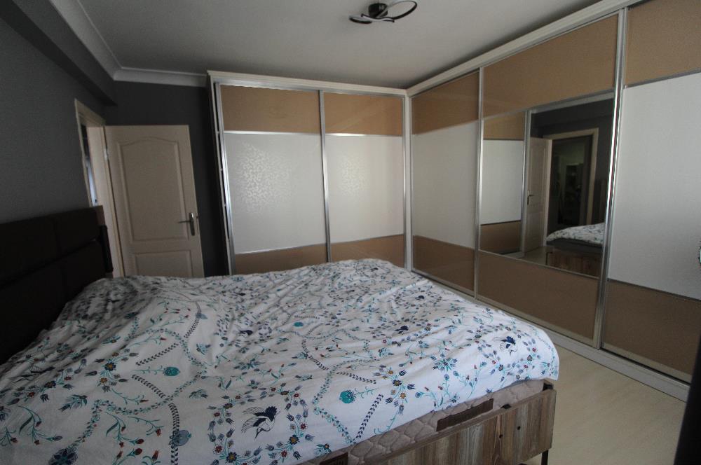 PAŞAALANI MAHALLESİNDE SİTE İÇERİSİNDE ARA KAT SATILIK 3+1 DAİRE