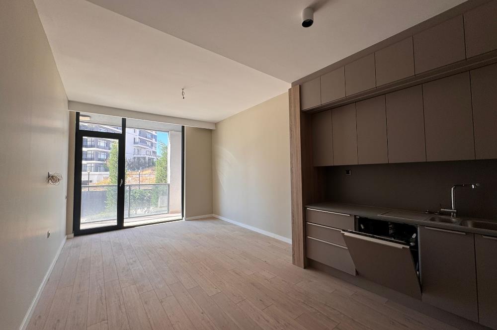 İNCEK BELLA PAİS KONUTLARNDA YATAY MİMARİDE KİRALIK 1+1 DAİRE
