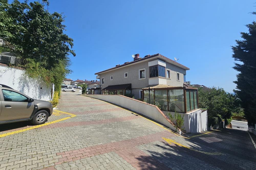 BAHAR VİLLALARINDA SAKİN HUZURLU SATILIK 4+2 VİLLA