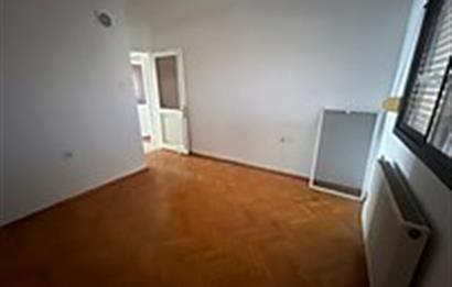 Bayraklı'da Panoramik Deniz Manzaralı Kiralık 3+1 Daire