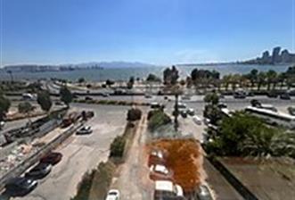 Bayraklı'da Panoramik Deniz Manzaralı Kiralık 3+1 Daire - 1 - 36945