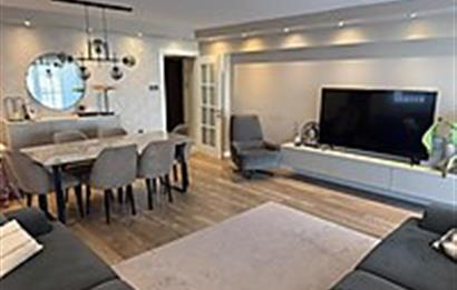 Karşıyaka Girne Caddesi Üzerinde Satılık 3+1 Daire