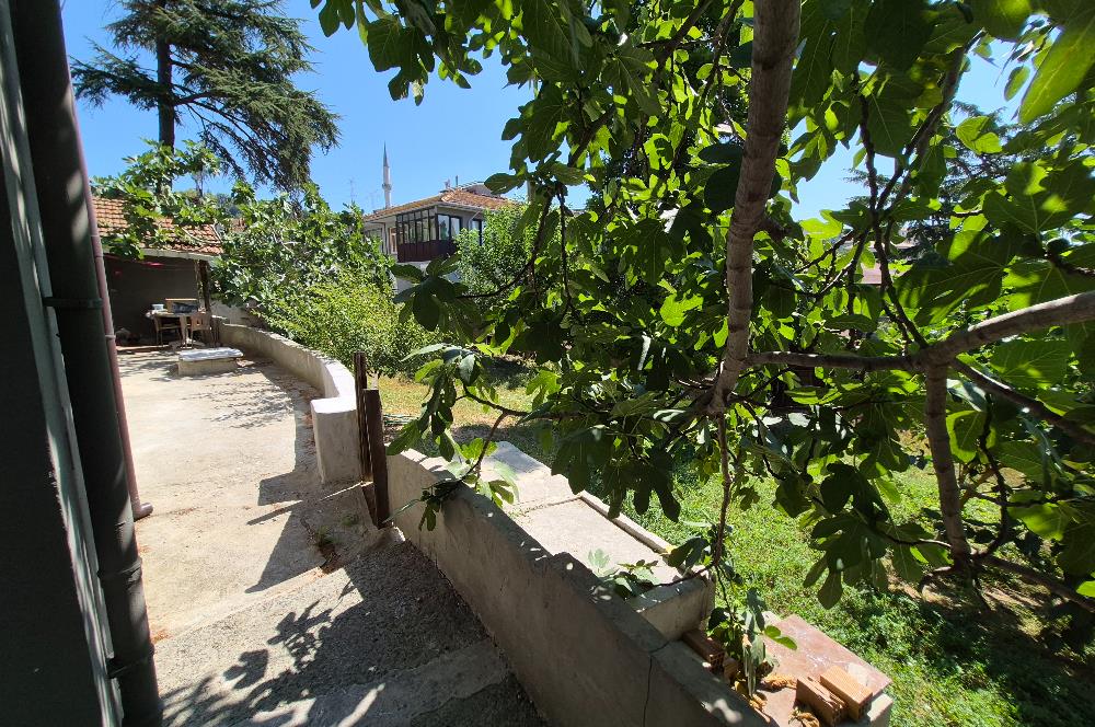 SARIYER ZÜMRÜTEVLER'DE KİRALIK 2+1 DAİRE
