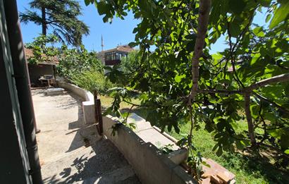 SARIYER ZÜMRÜTEVLER'DE KİRALIK 2+1 DAİRE