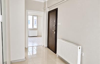 C21 Cius; Merkezi Konumda Çift Cepheli Bakımlı Kiralık 2+1 Daire