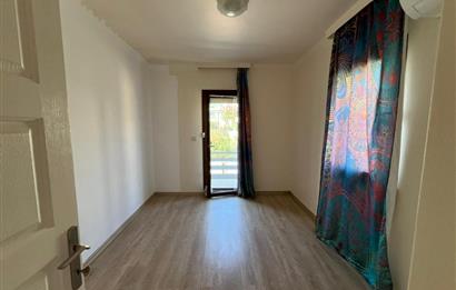 Eskiçeşme'de Havuzlu Sitede Eşyalı 3+1 Kiralık Dubleks