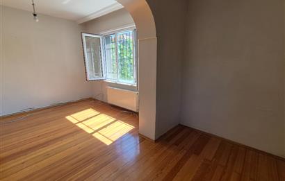 SARIYER ZÜMRÜTEVLER'DE KİRALIK 2+1 DAİRE