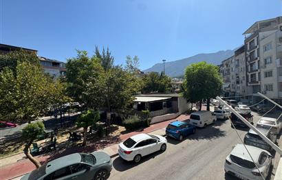Manisa Sakarya Mh'de Merkezi Konumda Satılık 3+1 Daire