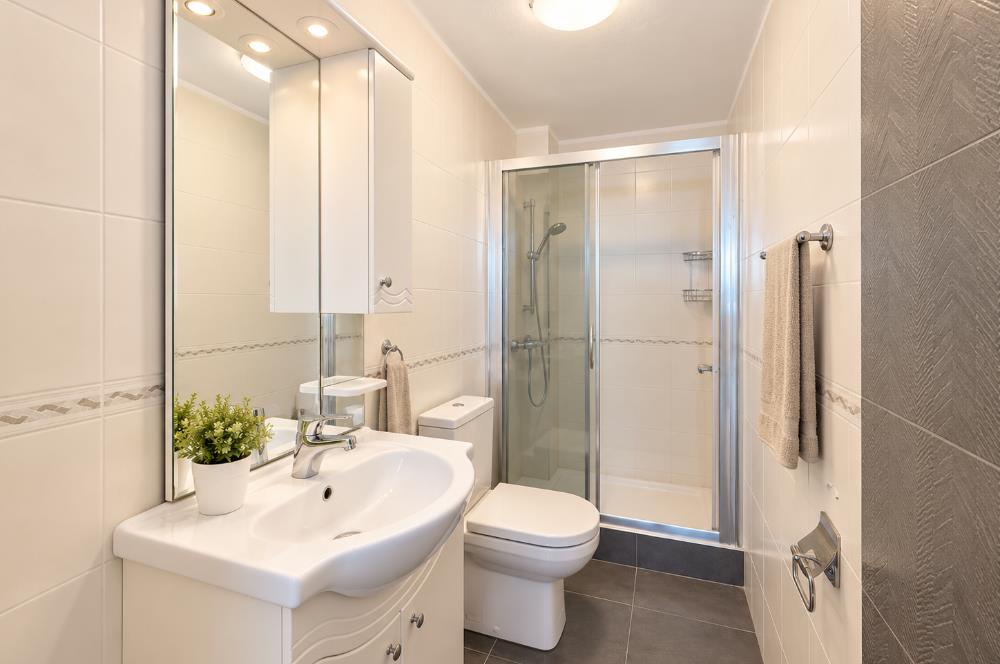 Bodrum Gündoğan’da Deniz Manzaralı Bahçe Katı Eşyalı 1+1 Kiralık Daire
