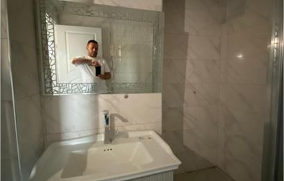 C21 Bal'dan Ege Mahallesinde Kiralık 3+1 Daire