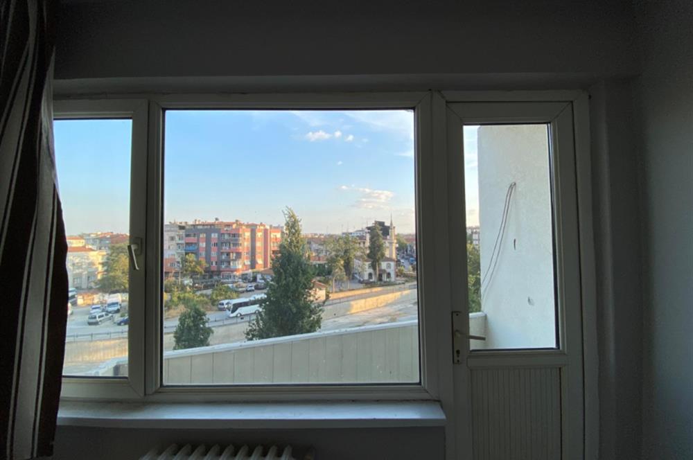 C21 Bal'dan Ege Mahallesinde Kiralık 3+1 Daire