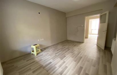 C21 Bal'dan 1. Oruçgazi Mahallesinde Satılık 2+1 Daire