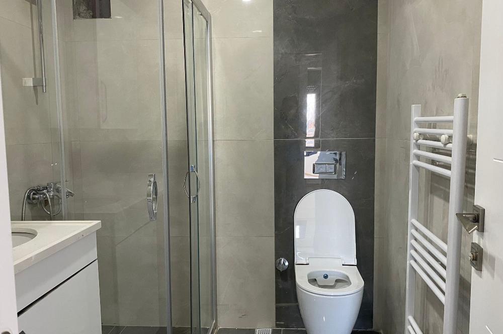KIZILTOPRAK'TA METROBÜSE YÜRÜME MESAFESİNDE YENİ 3+1 KİRALIK