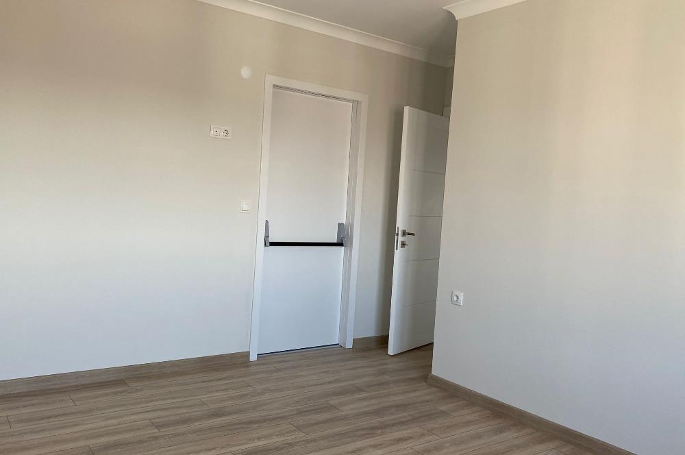 KIZILTOPRAK'TA METROBÜSE YÜRÜME MESAFESİNDE YENİ 3+1 KİRALIK