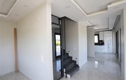 Silivri Gümüşyaka'da Deniz Manzaralı 5+1 Lüks Villa