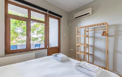 BEYOĞLUNDA TURİSTİK LOKASYONDA SATILIK 2 KOMPLE BİNA