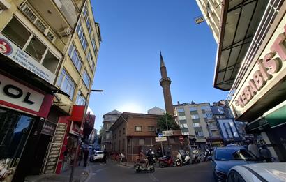 C21 BAL'DAN ÇARŞI MERKEZ'DE SATILIK TİCARİ KOMPLE BİNA