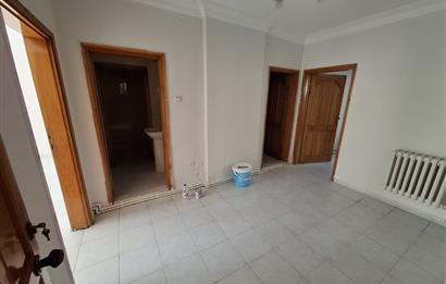 C21 BAL'DAN PAŞAALANI MAH. POLİSEVİ KARŞISI 2+1 KİRALIK DAİRE