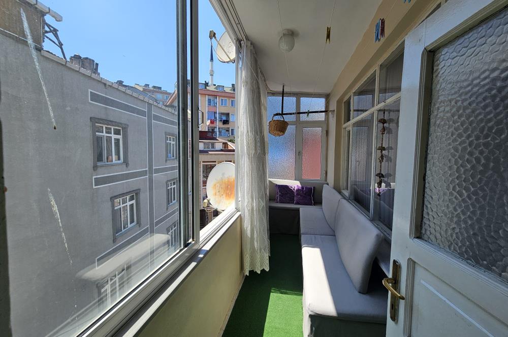 KAĞITHANE MERKEZ MAHALLESİ 3+1 ARA KAT ULAŞIMI RAHAT DAİRE