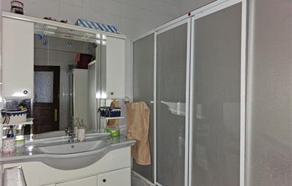 KAĞITHANE MERKEZ MAHALLESİ 3+1 ARA KAT ULAŞIMI RAHAT DAİRE