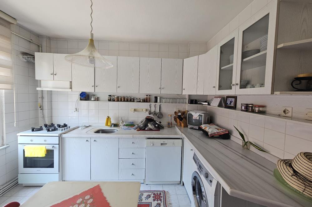 KAĞITHANE MERKEZ MAHALLESİ 3+1 ARA KAT ULAŞIMI RAHAT DAİRE